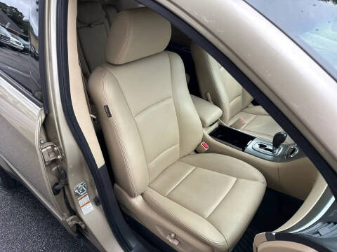 2008 Subaru Tribeca Ltd. 5-Pass.