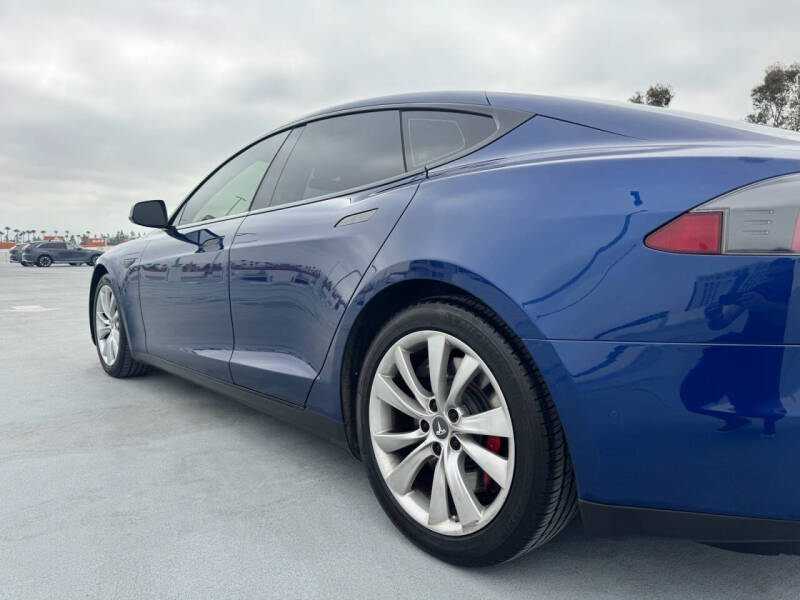 2015 Tesla Model S P85D