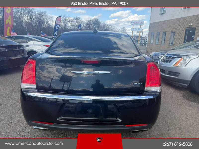 2018 Chrysler 300 Limited