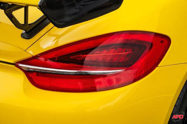 2016 Porsche Cayman