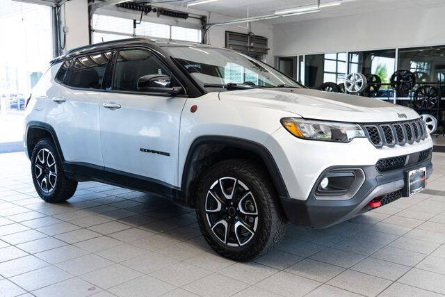 2025 Jeep Compass Trailhawk