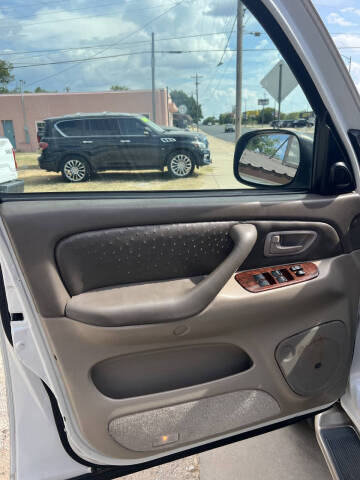 2005 Toyota Sequoia Limited