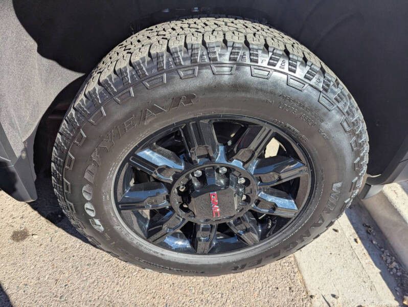 2025 GMC Sierra 2500HD