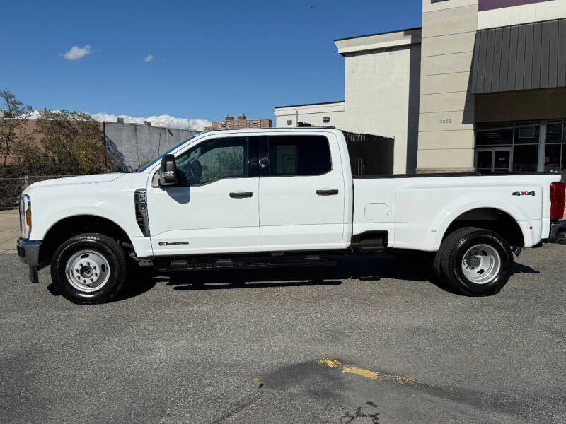 2025 Ford F-350 Super Duty XLT