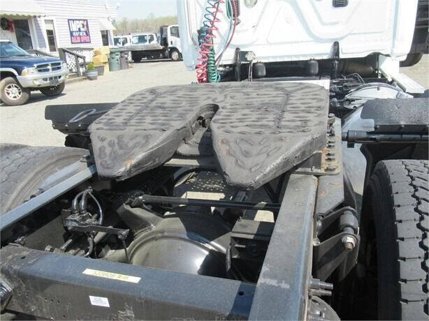 2014 Freightliner Cascadia