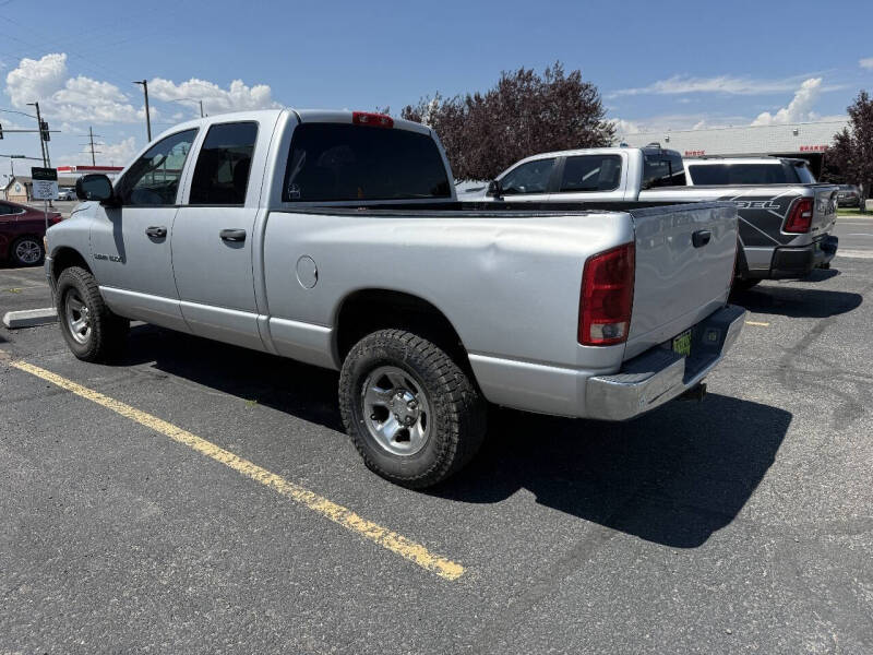 2004 Dodge Ram 1500 SLT