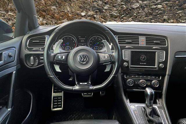 2016 Volkswagen Golf R