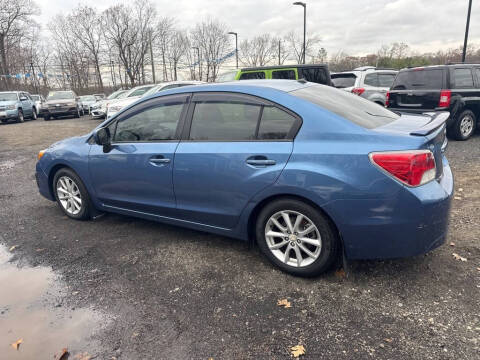 2014 Subaru Impreza 2.0i Premium