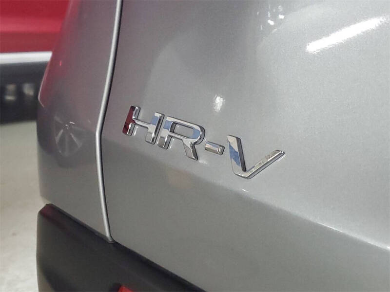 2025 Honda HR-V LX