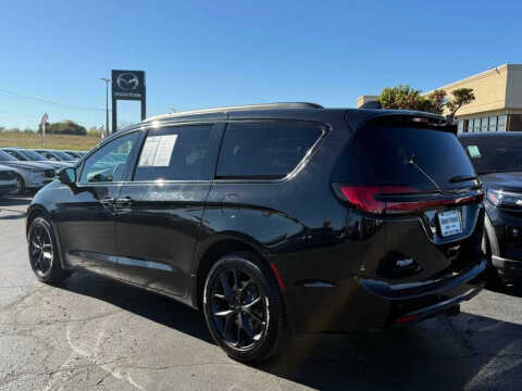 2022 Chrysler Pacifica Limited