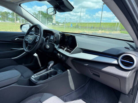 2024 Chevrolet Trax LS