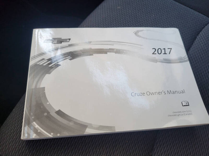 2017 Chevrolet Cruze LT Auto