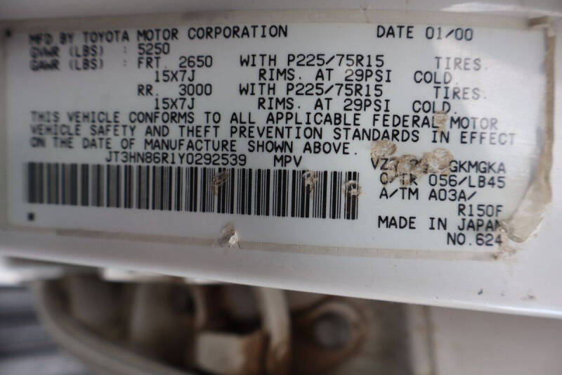 2000 Toyota 4Runner SR5