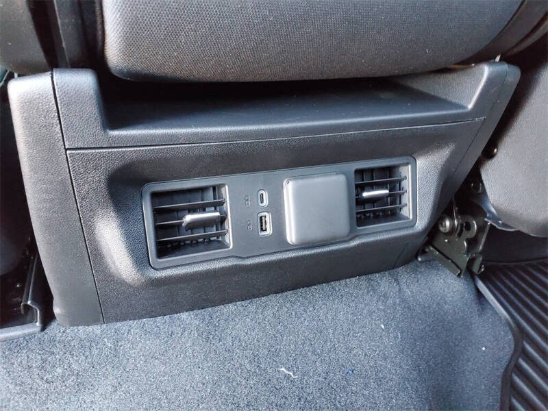 2026 GMC Sierra 1500 Elevation Standard