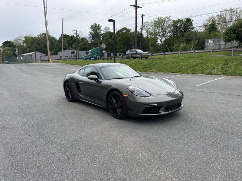 2024 Porsche 718 Cayman Style Edition