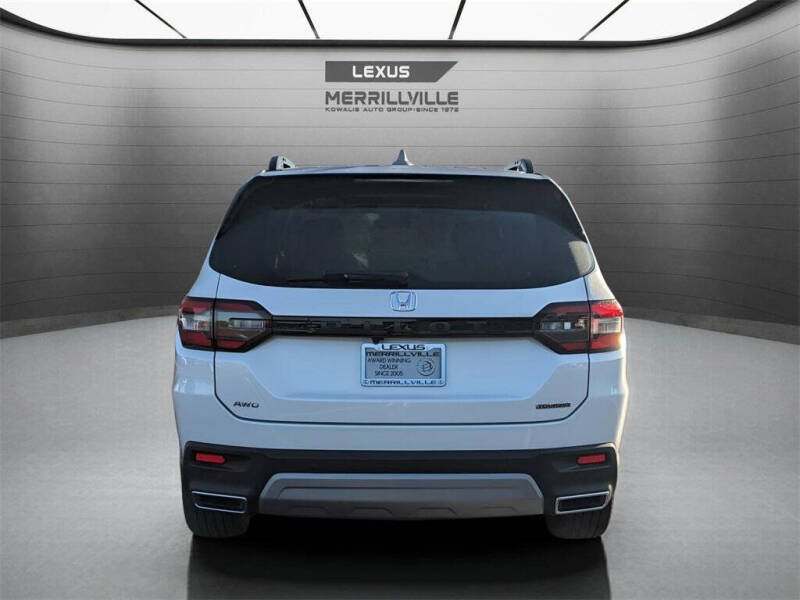 2024 Honda Pilot Touring