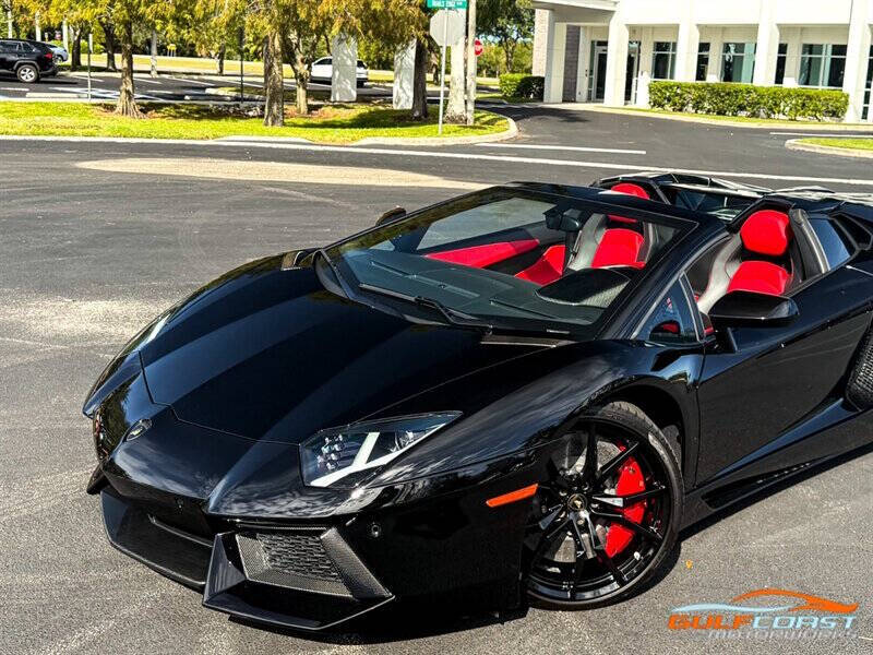2016 Lamborghini Aventador LP 700-4