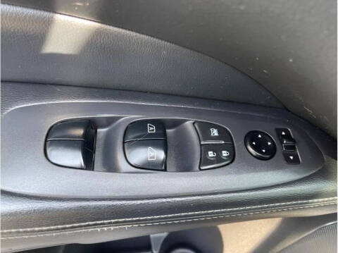 2013 Nissan Pathfinder Platinum