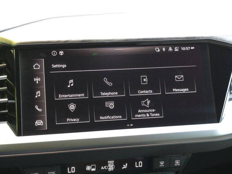 2023 Audi Q4 e-tron quattro Premium 50