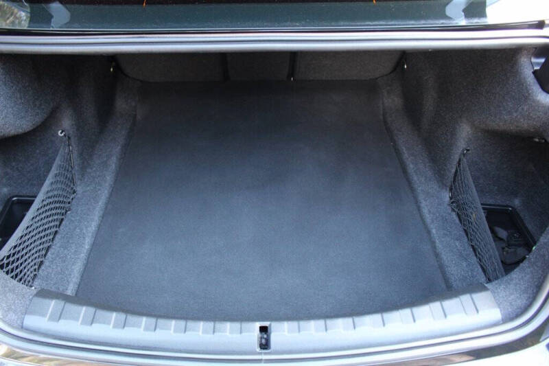 2021 BMW 3 Series 330i