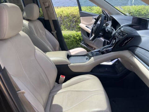 2023 Acura RDX w/Tech