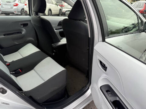 2012 Toyota Prius c Three