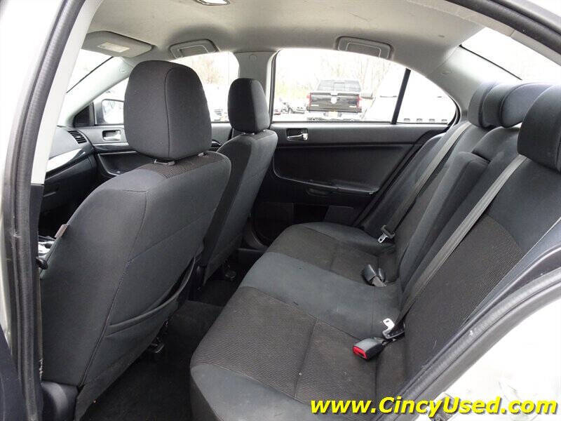 2017 Mitsubishi Lancer ES