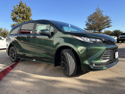 2026 Toyota Sienna Woodland Edition