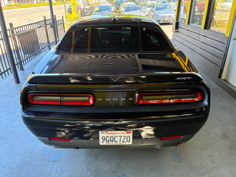 2015 Dodge Challenger SRT 392