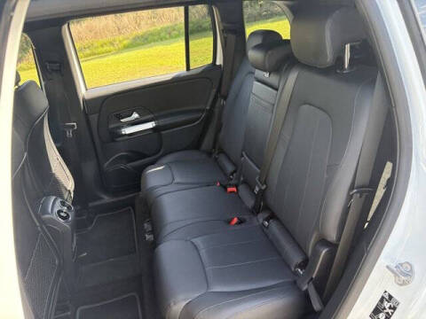 2023 Mercedes-Benz GLB GLB 250