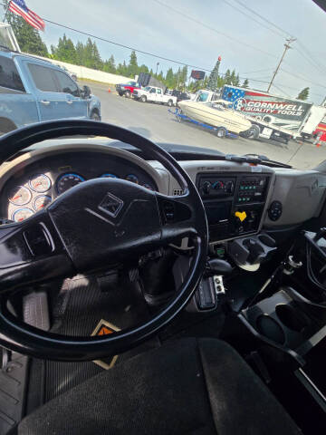 2017 International DuraStar 4300