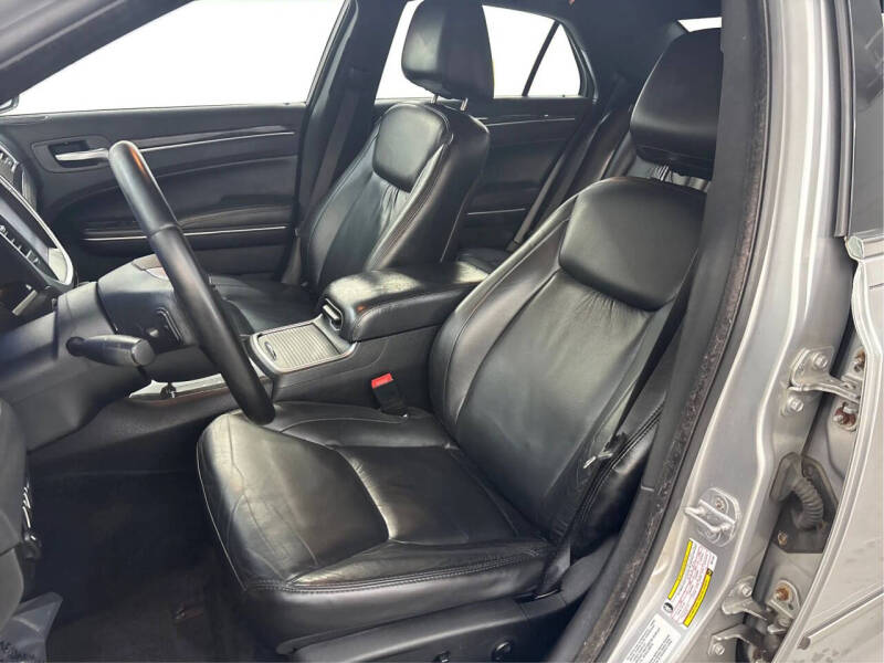 2011 Chrysler 300 Limited