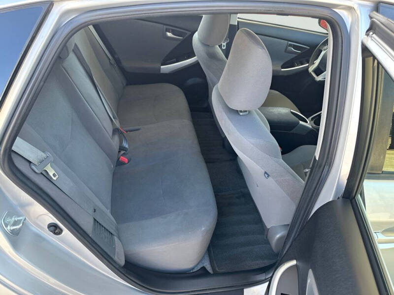 2014 Toyota Prius Two