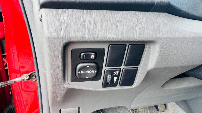 2011 Toyota Prius Two