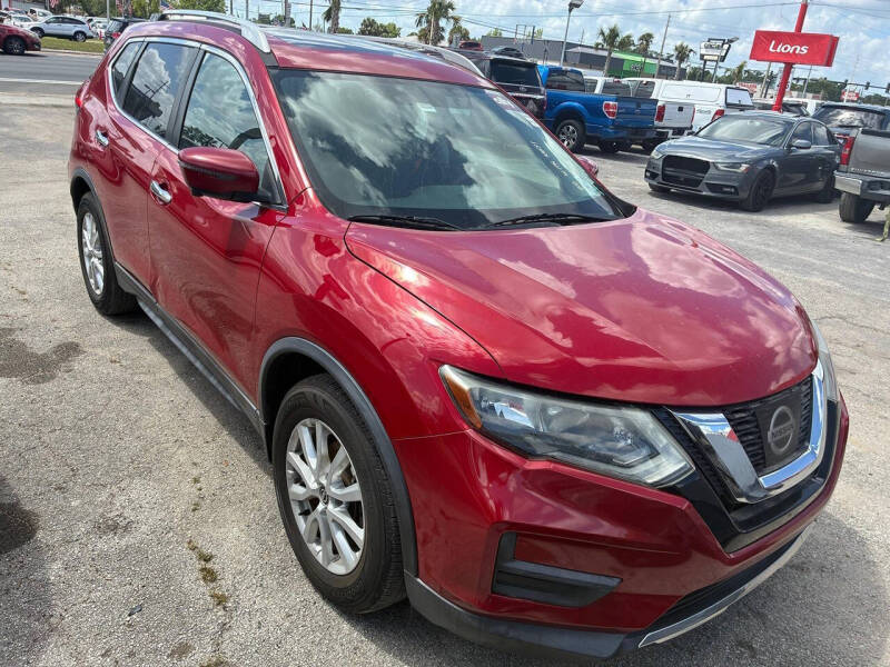 2017 Nissan Rogue SV