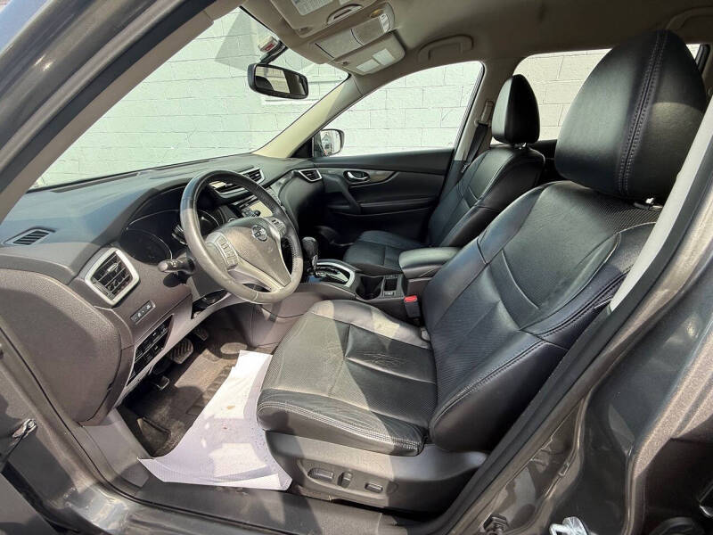 2015 Nissan Rogue S