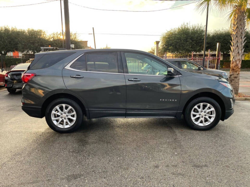 2018 Chevrolet Equinox for sale at SMART CHOICE AUTO in Pasadena, TX