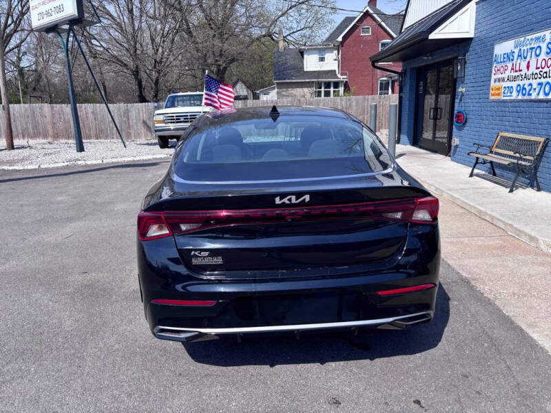 2022 Kia K5