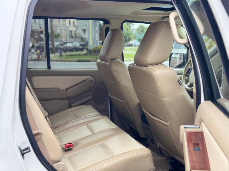 2010 Ford Explorer Eddie Bauer