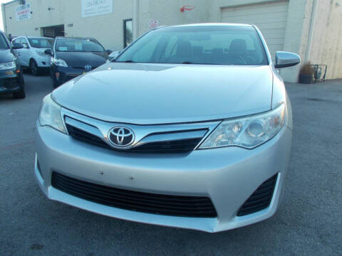 2014 Toyota Camry LE