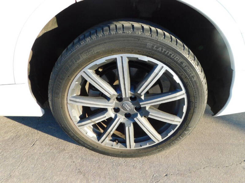 2017 Audi Q7 2.0T quattro Premium Plus