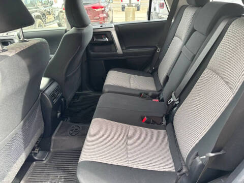 2024 Toyota 4Runner SR5