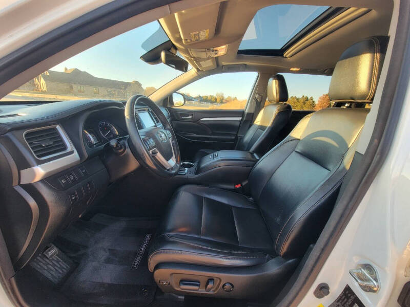 2017 Toyota Highlander XLE