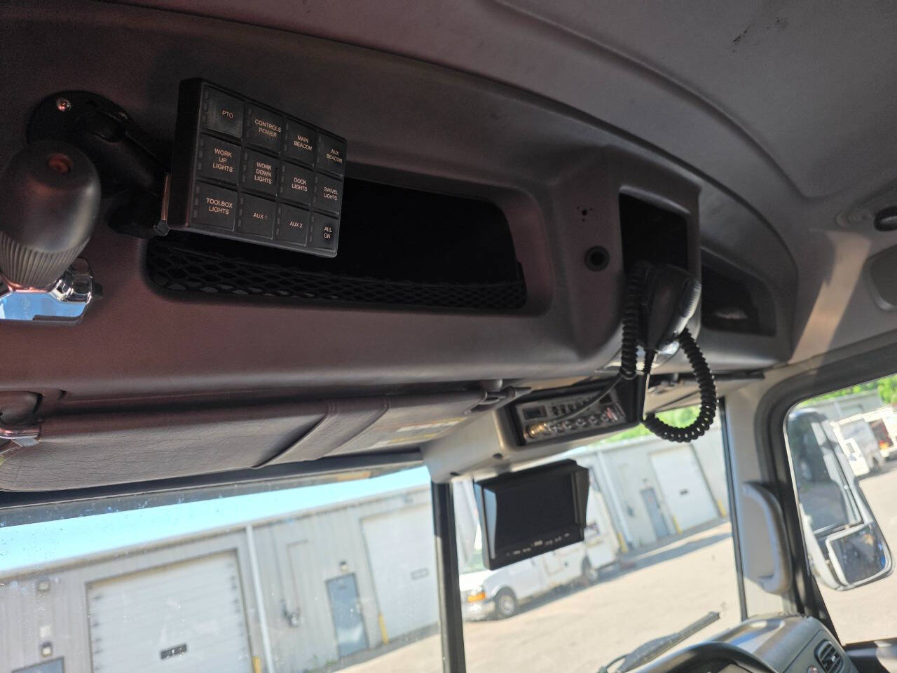 2014 Peterbilt 388 7