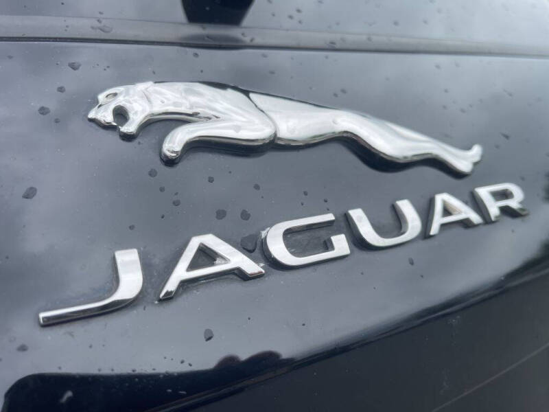 2018 Jaguar F-PACE 30t Premium