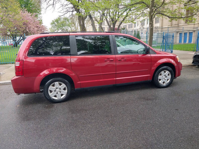 2009 Dodge Grand Caravan SE