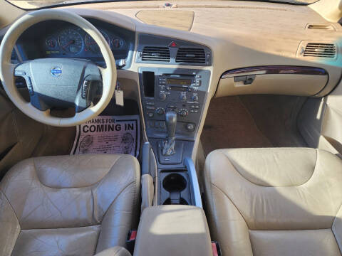 2004 Volvo XC70
