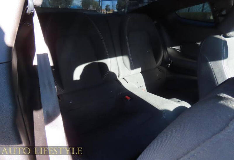 2022 Ford Mustang EcoBoost