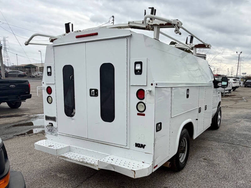 2016 Ford E-Series E-350 SD