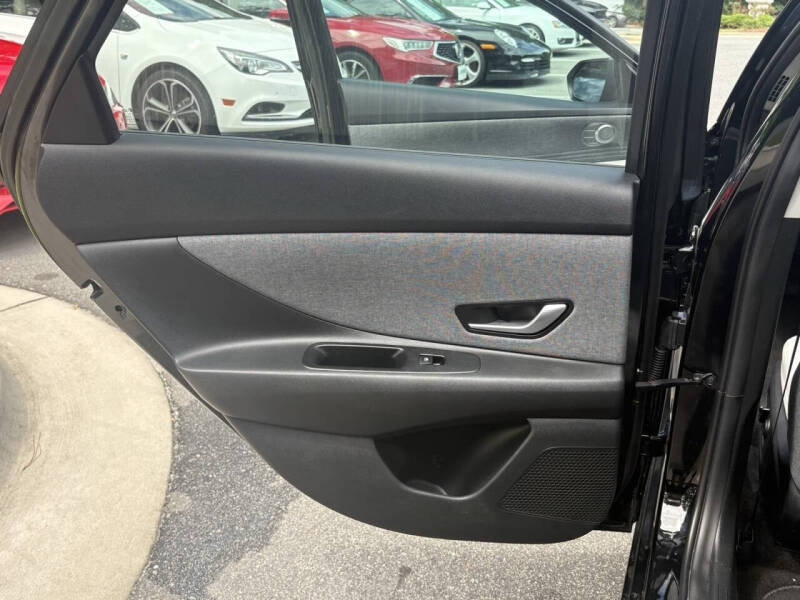 2023 Hyundai Elantra Hybrid Limited